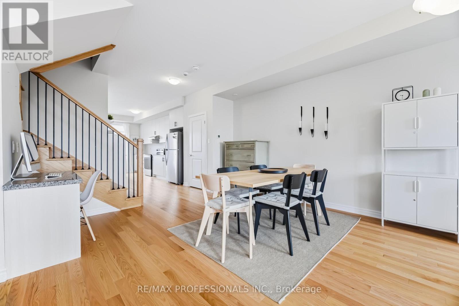 1401 National Common, Burlington, Ontario L7P 0V7 - Photo 14 - W12913654