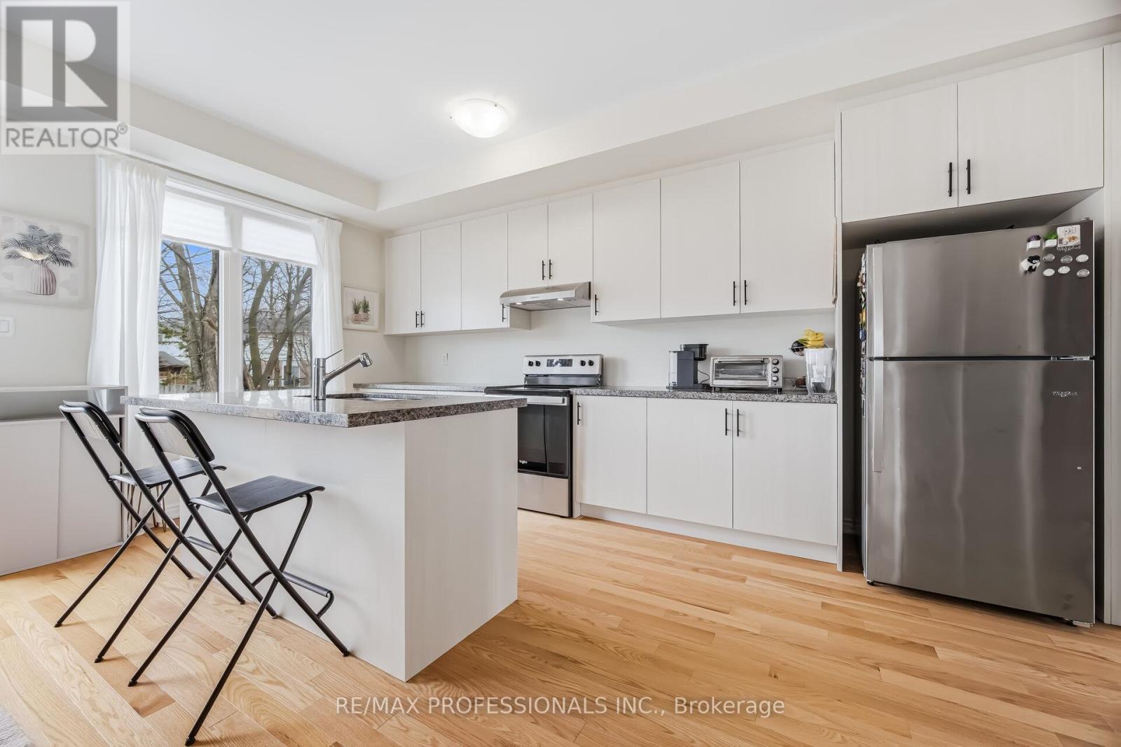 1401 National Common, Burlington, Ontario L7P 0V7 - Photo 17 - W12913654