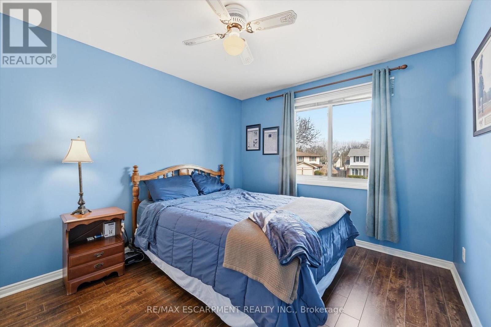 478 Featherstone Court, Burlington (Shoreacres), Ontario  L7L 5K1 - Photo 26 - W12913670