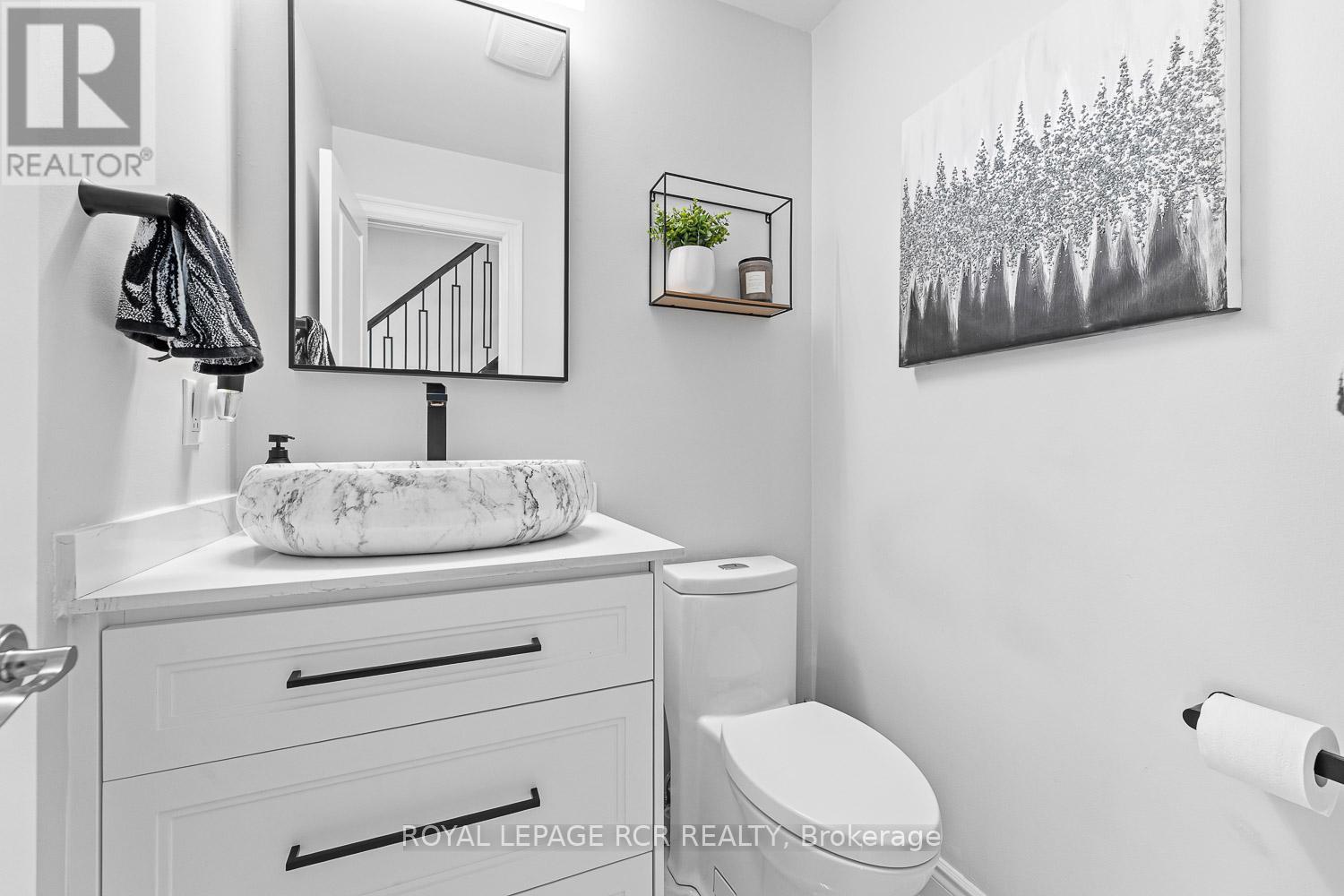 44 Fountainbridge Drive, Caledon, Ontario  L7E 1N4 - Photo 14 - W12913724