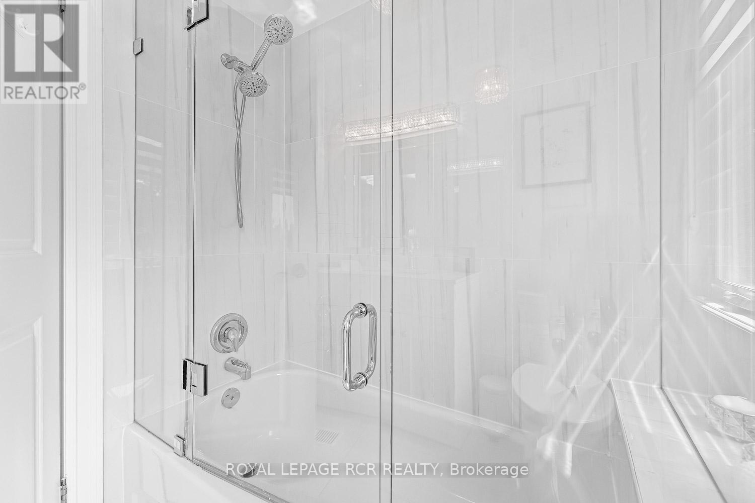 44 Fountainbridge Drive, Caledon, Ontario  L7E 1N4 - Photo 25 - W12913724