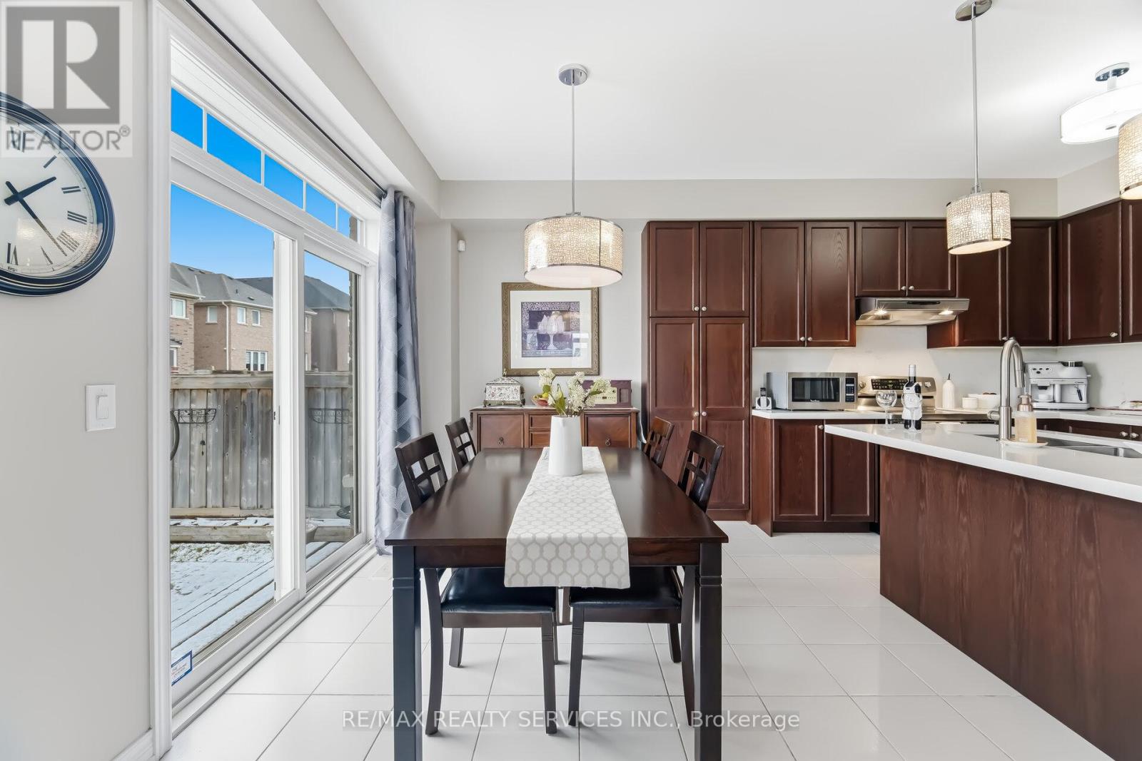 93 Learmont Avenue, Caledon, Ontario  L7C 3R4 - Photo 18 - W12913748