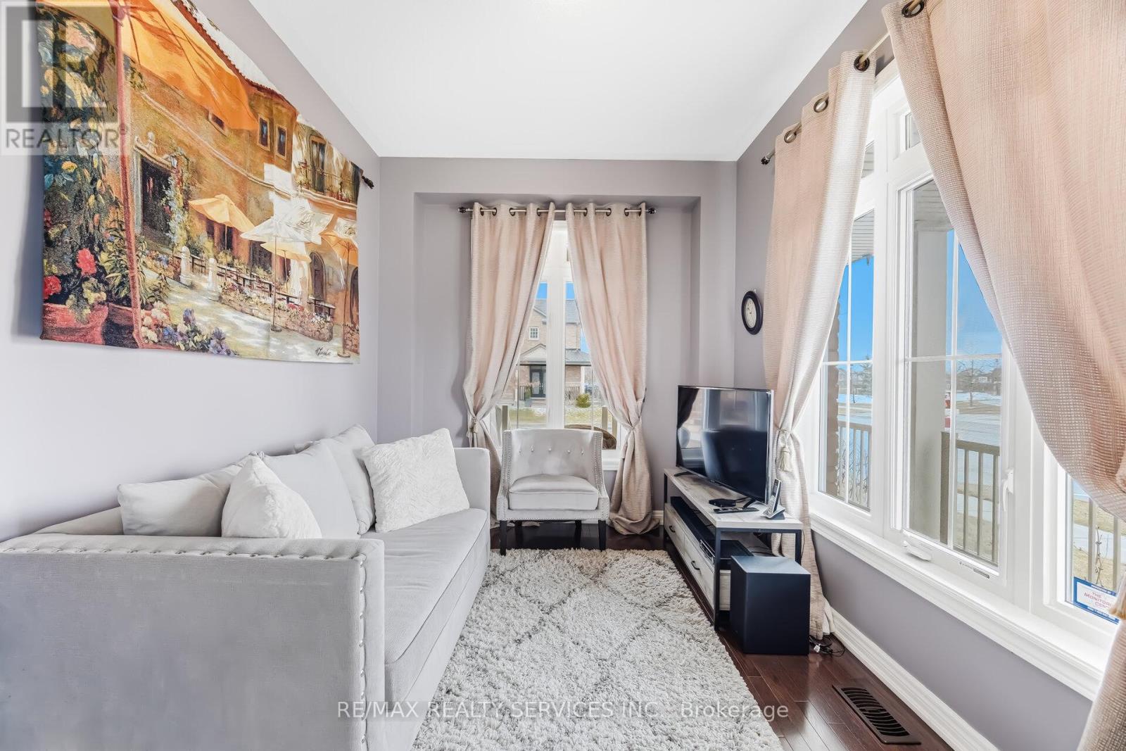 93 Learmont Avenue, Caledon, Ontario  L7C 3R4 - Photo 22 - W12913748