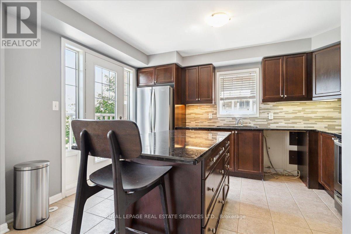 17 - 3050 Rotary Way, Burlington (Alton), Ontario  L7M 0G8 - Photo 15 - W12913776