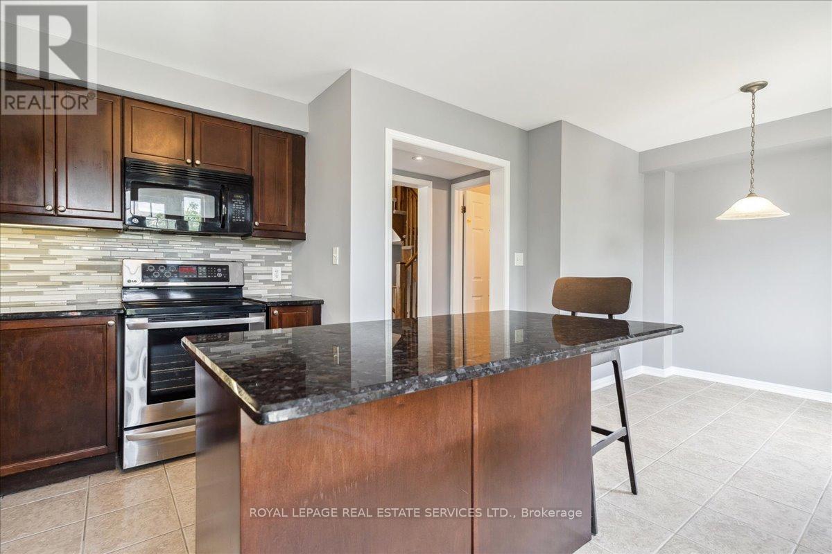 17 - 3050 Rotary Way, Burlington (Alton), Ontario  L7M 0G8 - Photo 18 - W12913776