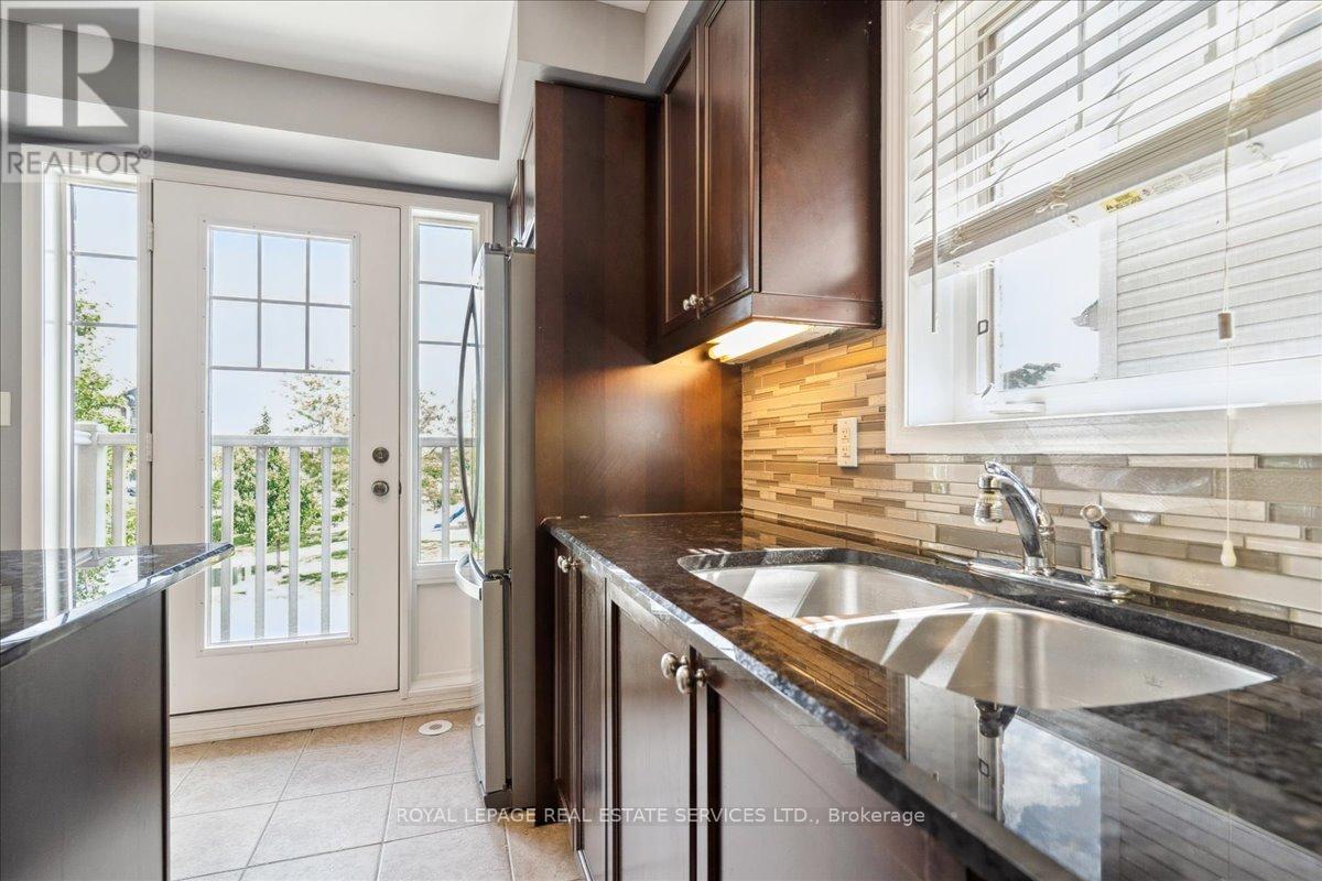 17 - 3050 Rotary Way, Burlington (Alton), Ontario  L7M 0G8 - Photo 19 - W12913776