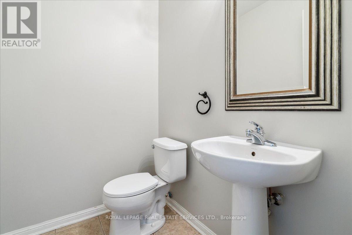 17 - 3050 Rotary Way, Burlington (Alton), Ontario  L7M 0G8 - Photo 23 - W12913776