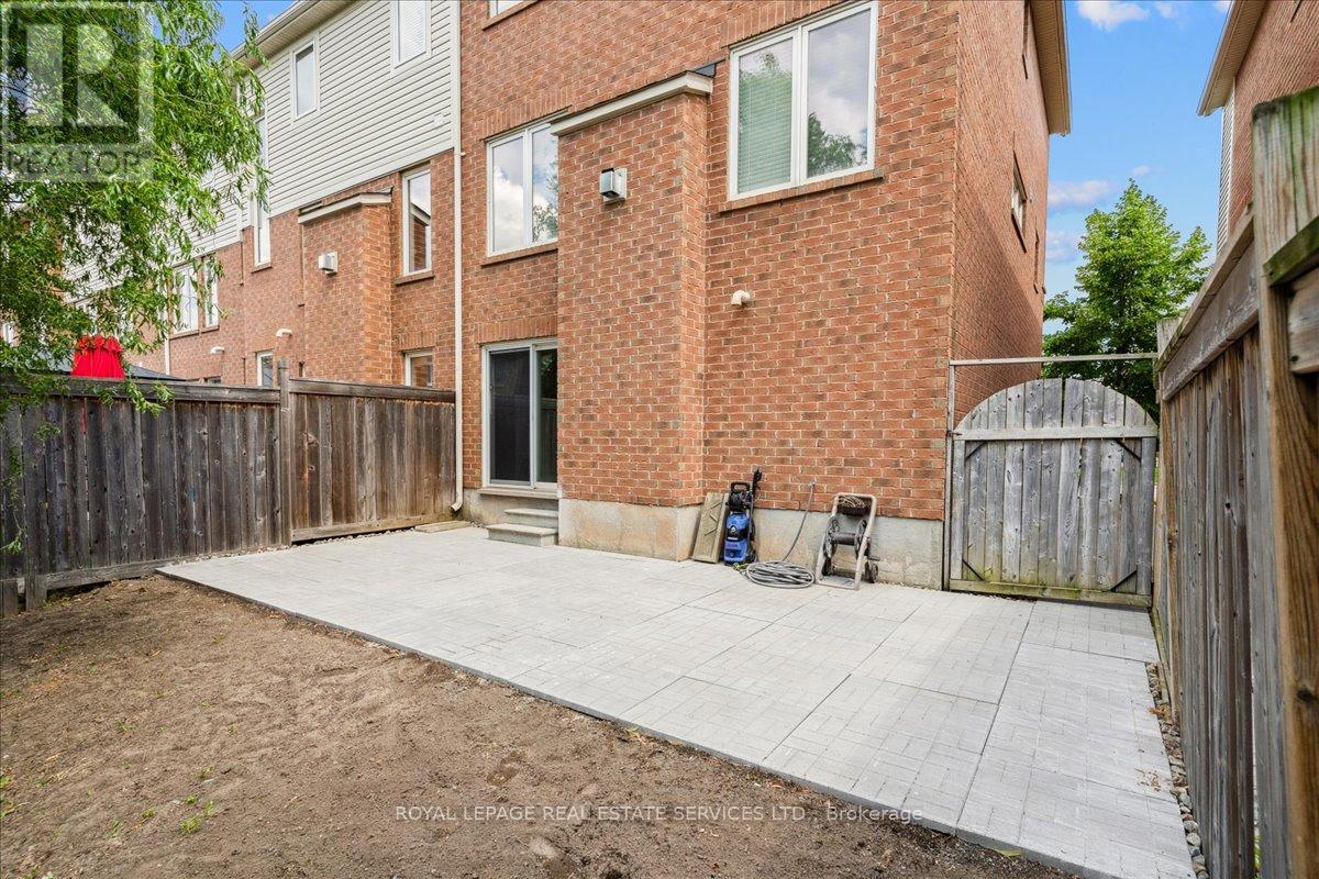 17 - 3050 Rotary Way, Burlington (Alton), Ontario  L7M 0G8 - Photo 39 - W12913776