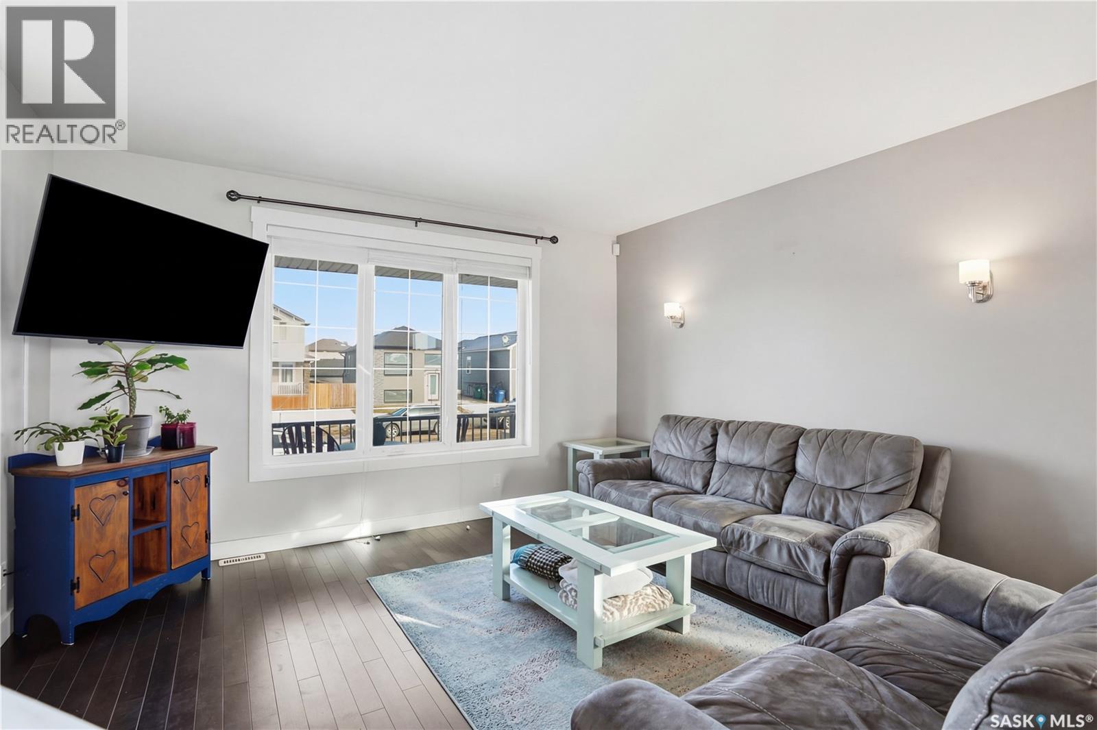 338 Rosewood Boulevard W, Saskatoon, Saskatchewan  S7V 0G9 - Photo 4 - SK031126