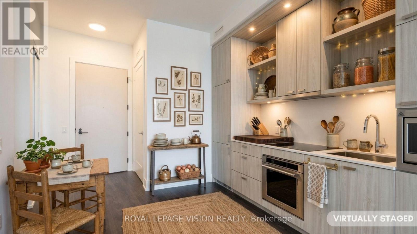 222 - 858 Dupont Street, Toronto, Ontario  M6G 0C1 - Photo 2 - W12778010