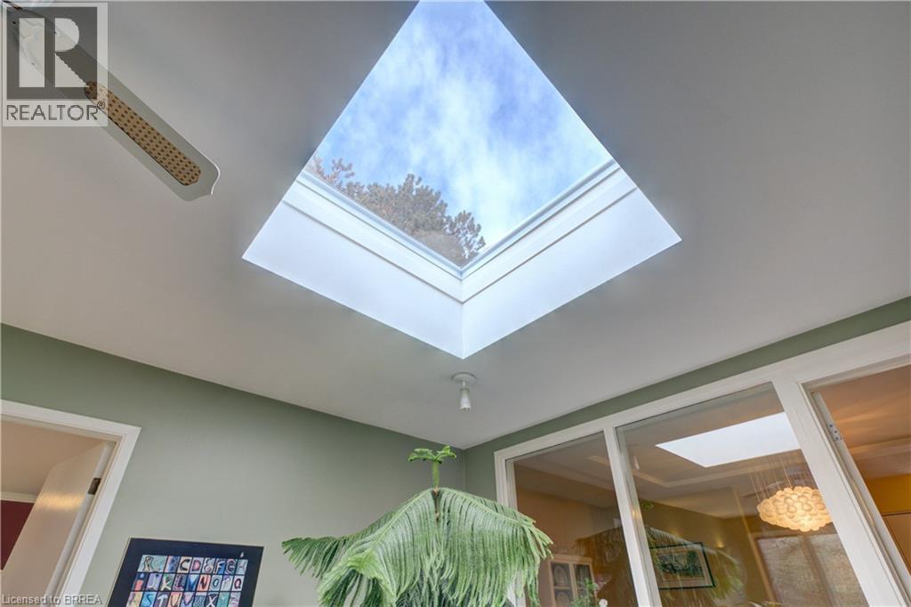 9 Summerhayes Crescent, Brantford, Ontario  N3R 5H9 - Photo 23 - 40810330