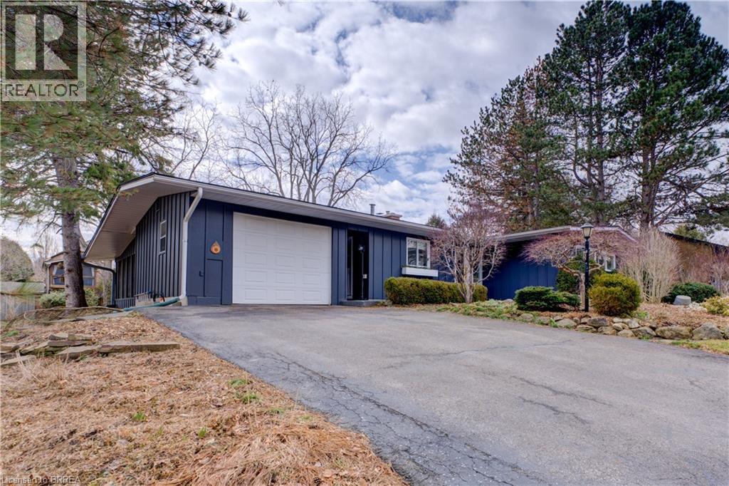 9 Summerhayes Crescent, Brantford, Ontario  N3R 5H9 - Photo 4 - 40810330