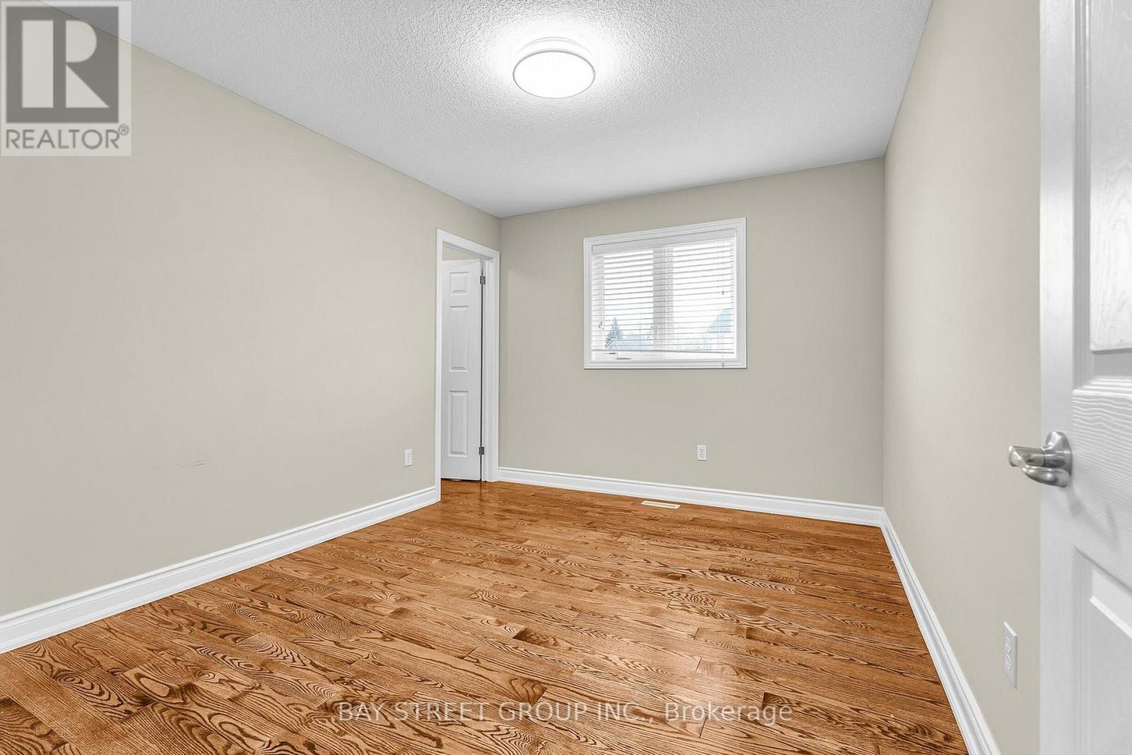 448 Cottontail Crescent, London North, Ontario  N5X 4N4 - Photo 27 - X12913408