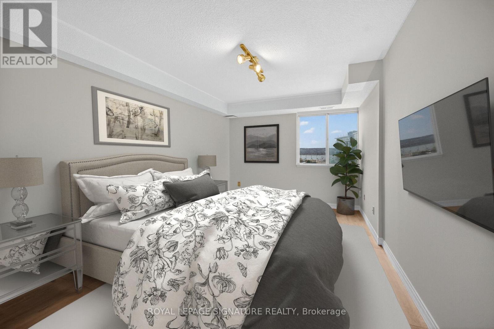 907 - 301 Frances Avenue, Hamilton, Ontario  L8E 3W6 - Photo 22 - X12913502