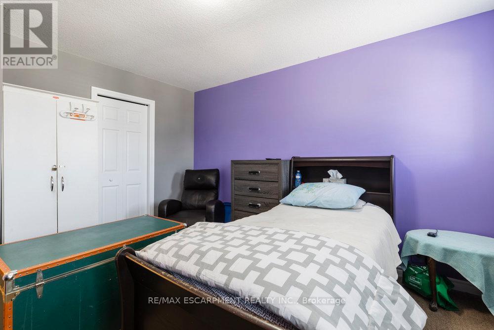 16 Avatar Place, Hamilton, Ontario  L0R 1W0 - Photo 23 - X12913568