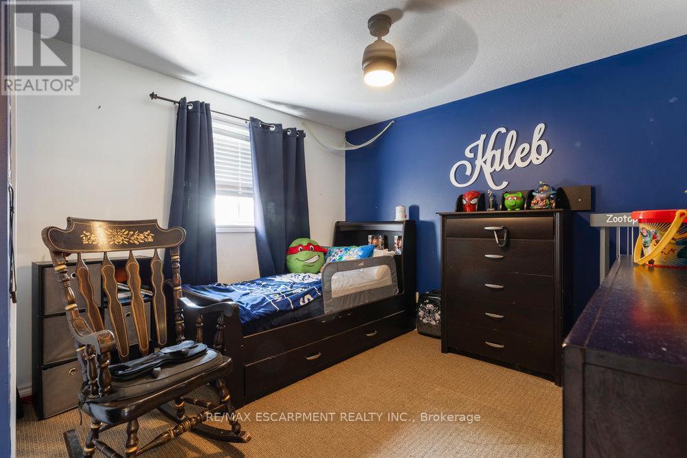 16 Avatar Place, Hamilton, Ontario  L0R 1W0 - Photo 25 - X12913568