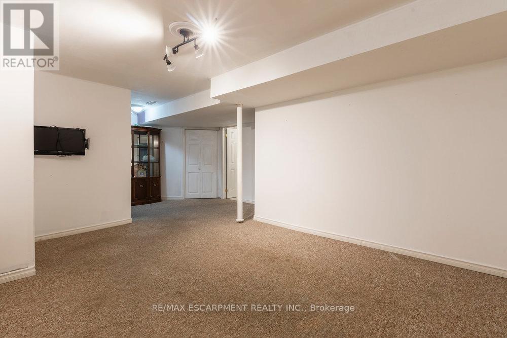 16 Avatar Place, Hamilton, Ontario  L0R 1W0 - Photo 29 - X12913568