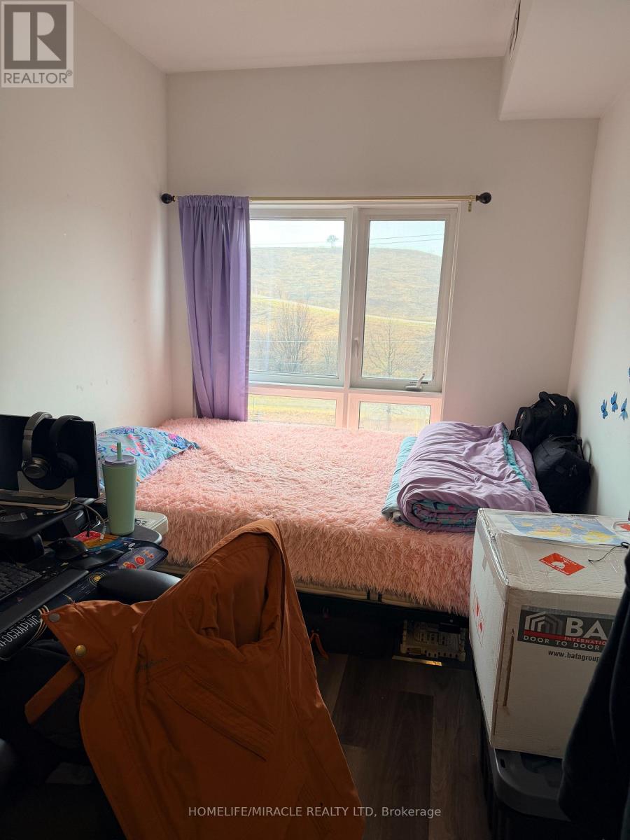 D5 - 10 Palace Street, Kitchener, Ontario  N2E 0J3 - Photo 3 - X12913582