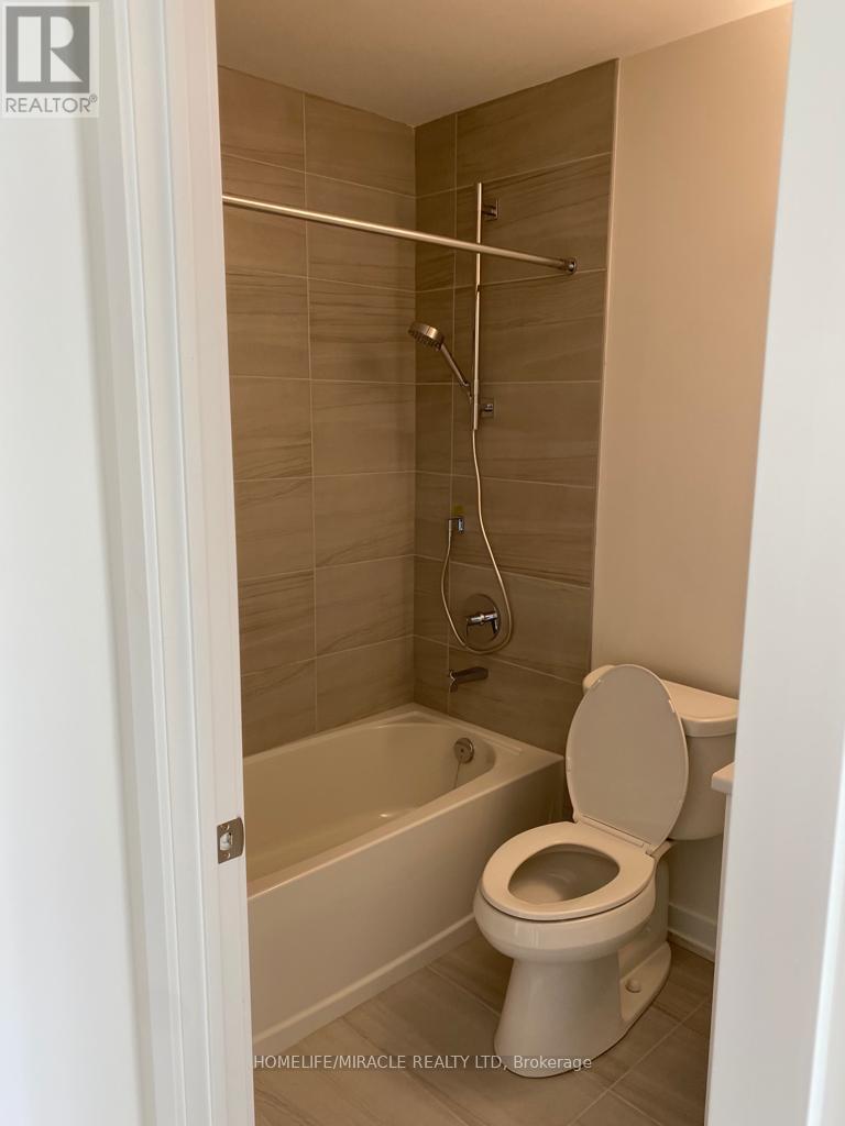 D5 - 10 Palace Street, Kitchener, Ontario  N2E 0J3 - Photo 6 - X12913582