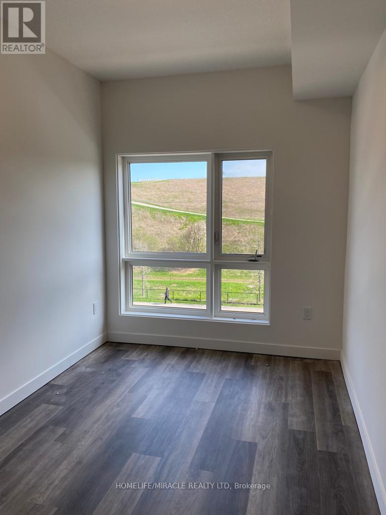 D5 - 10 Palace Street, Kitchener, Ontario  N2E 0J3 - Photo 8 - X12913582