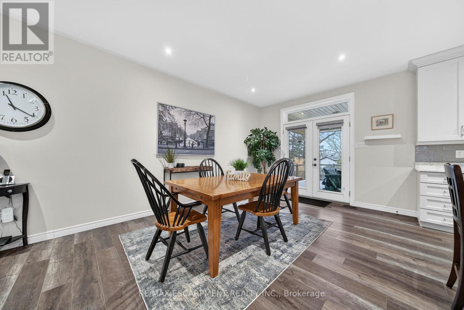 31 Sycamore Drive, Norfolk, Ontario N0A 1N6 - Photo 14 - X12913604