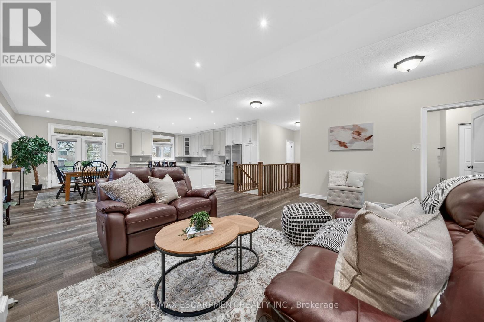 31 Sycamore Drive, Norfolk, Ontario N0A 1N6 - Photo 6 - X12913604