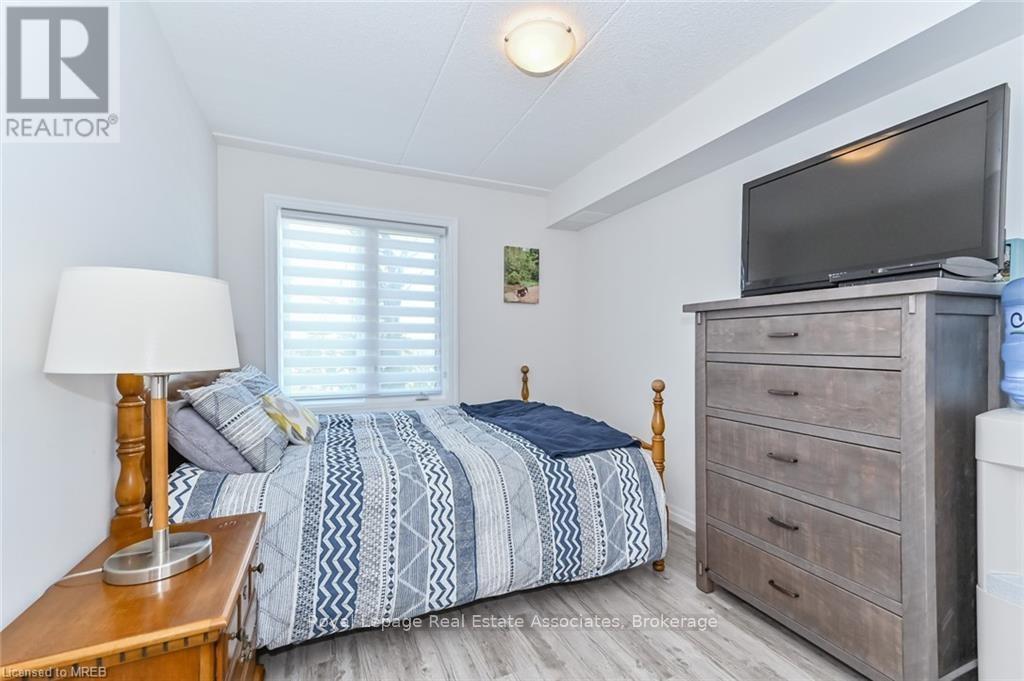 302 - 108 Summit Ridge Drive, Guelph, Ontario  N1E 0P8 - Photo 10 - X12913606