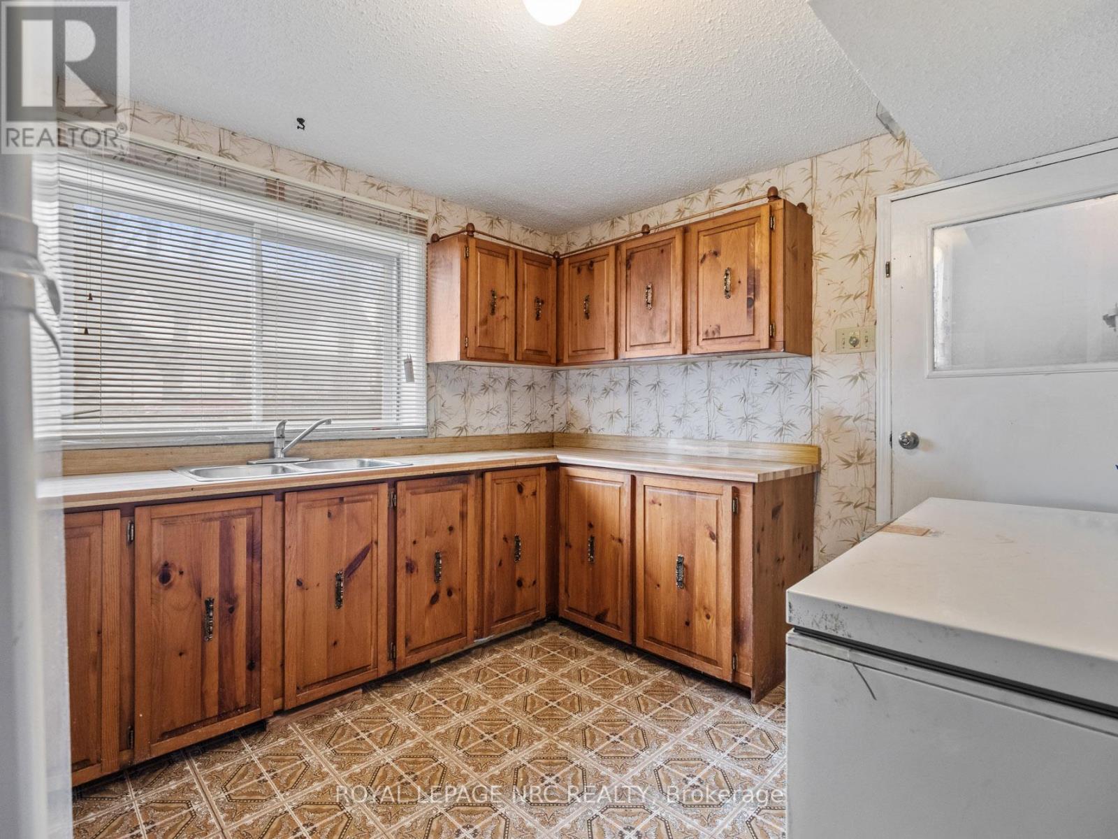 1256 Line 2 Road, Niagara-On-The-Lake, Ontario  L0S 1J0 - Photo 21 - X12913678