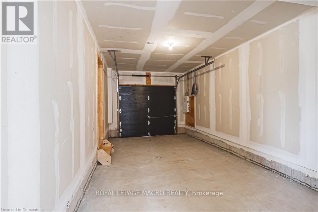 9b Bingham Road, Hamilton, Ontario  L8H 0B5 - Photo 24 - X12913692