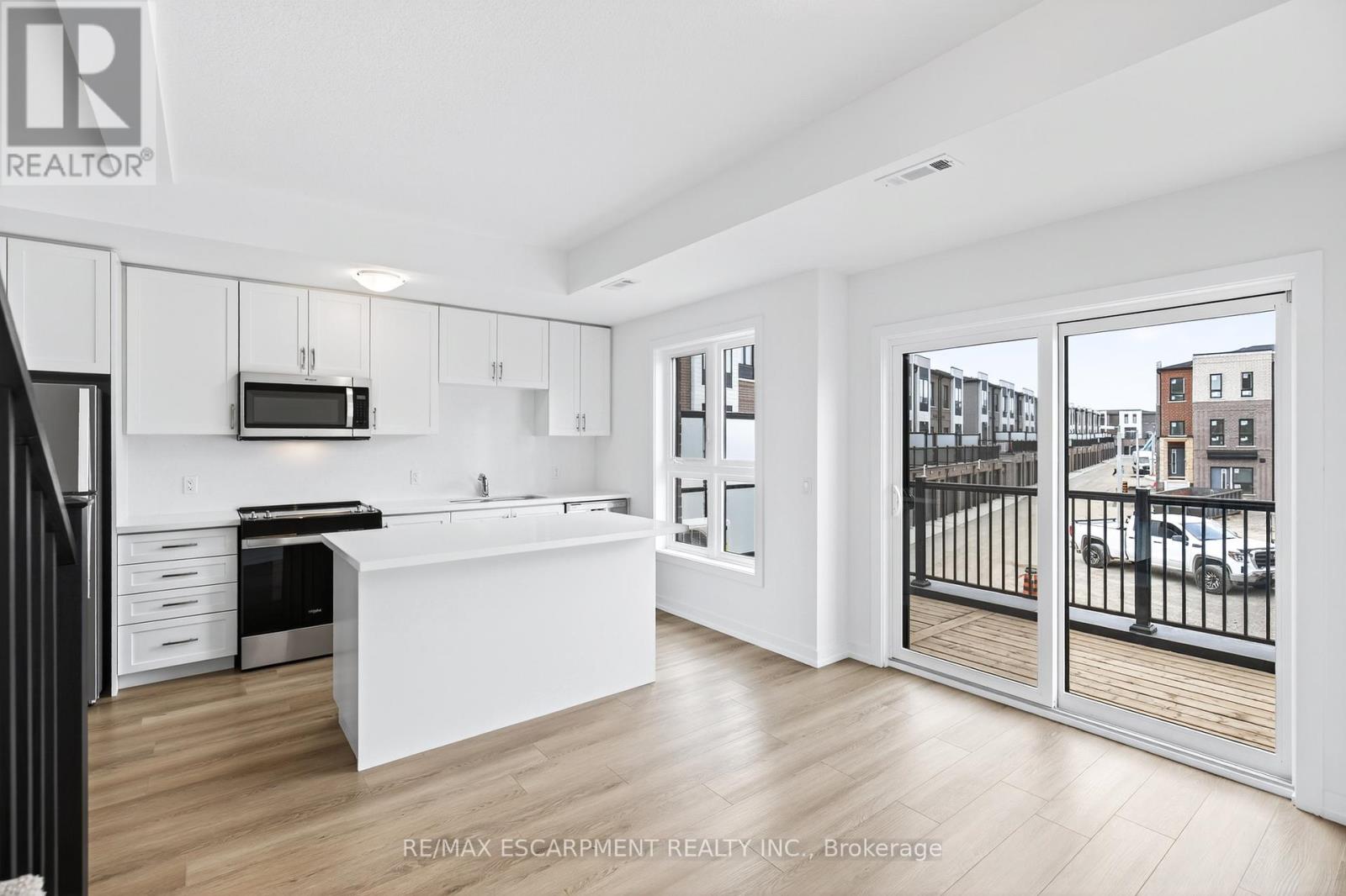 55 Great Falls Boulevard, Hamilton, Ontario  L8B 2A9 - Photo 15 - X12913726