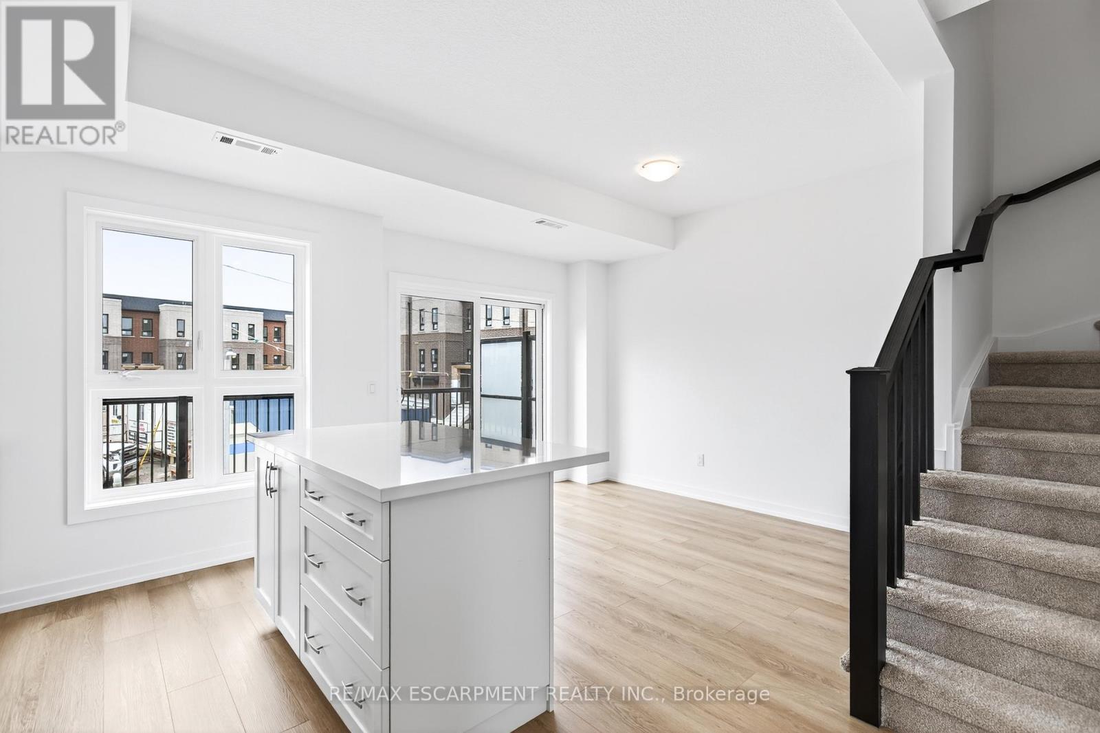 55 Great Falls Boulevard, Hamilton, Ontario  L8B 2A9 - Photo 21 - X12913726