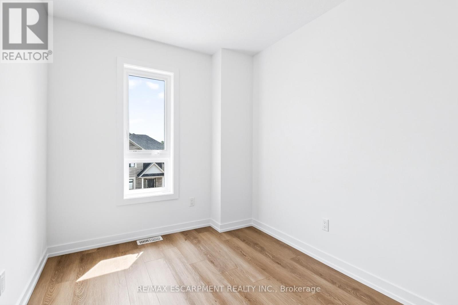 55 Great Falls Boulevard, Hamilton, Ontario  L8B 2A9 - Photo 41 - X12913726