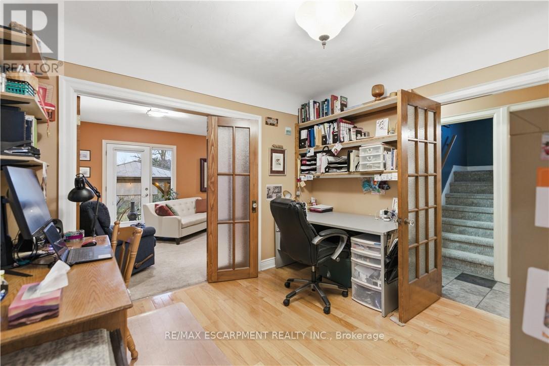 76 Knyvet Avenue, Hamilton, Ontario  L9A 3J5 - Photo 10 - X12913770