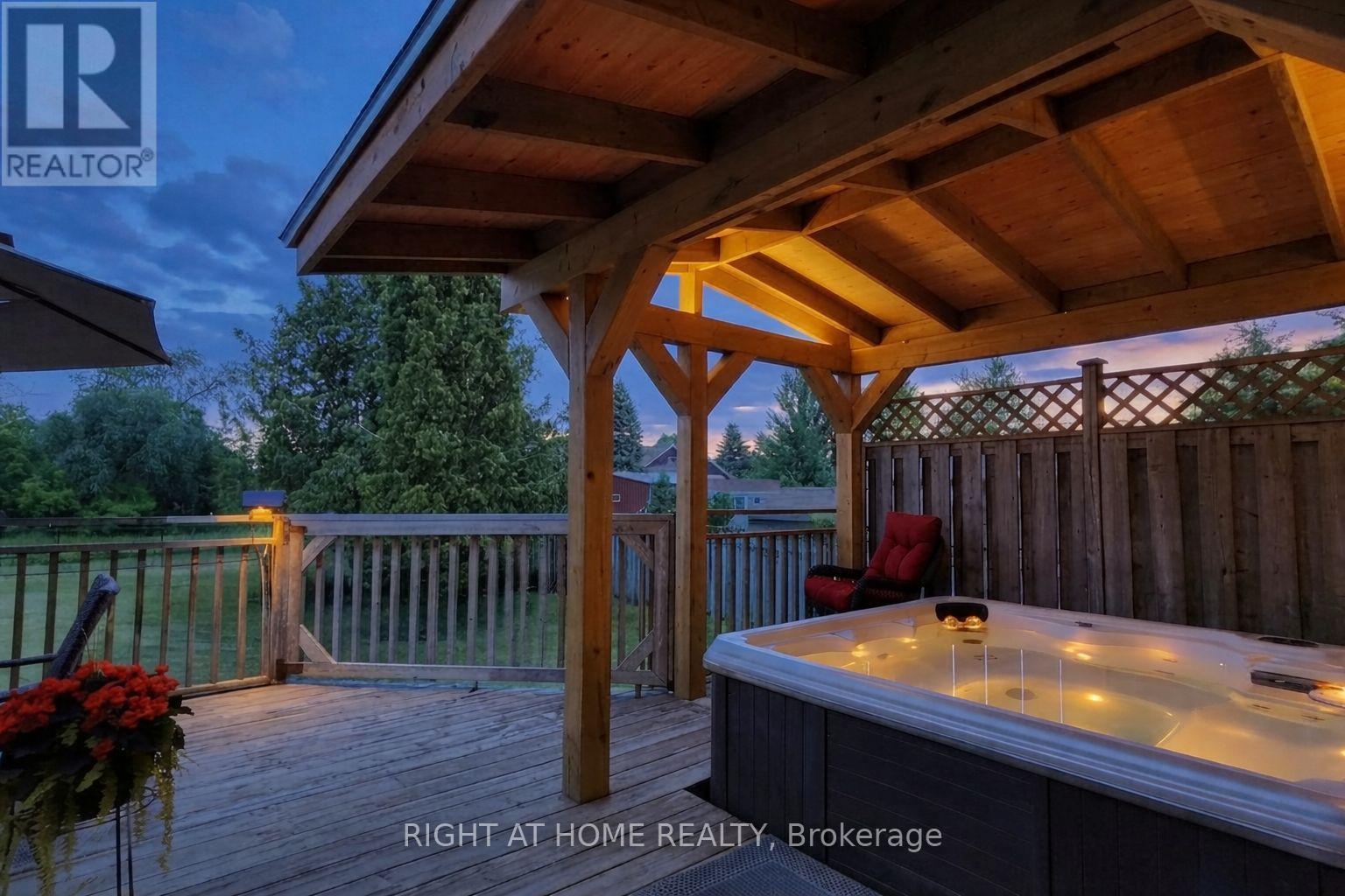 1252 Shore Acres Drive, Innisfil, Ontario  L0L 1R0 - Photo 47 - N12913548