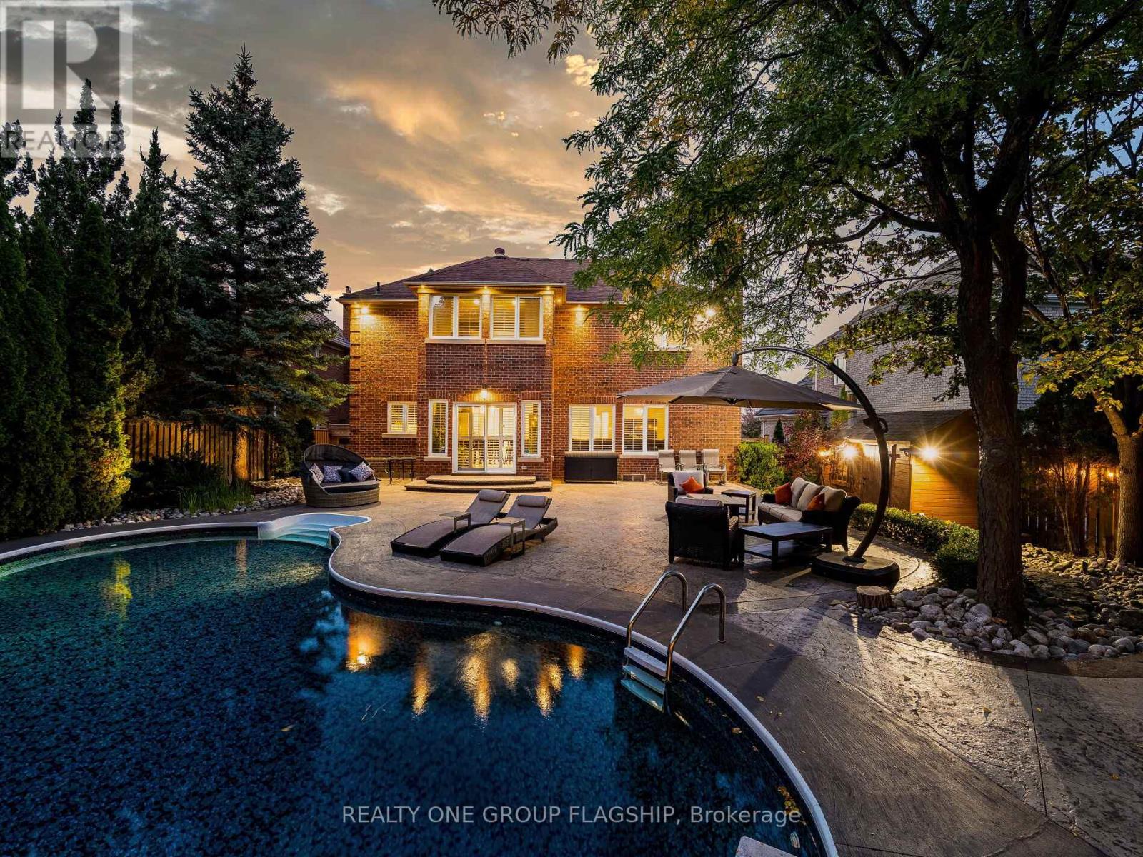 5290 Hilton Court, Mississauga, Ontario  L5M 5B5 - Photo 44 - W12913062