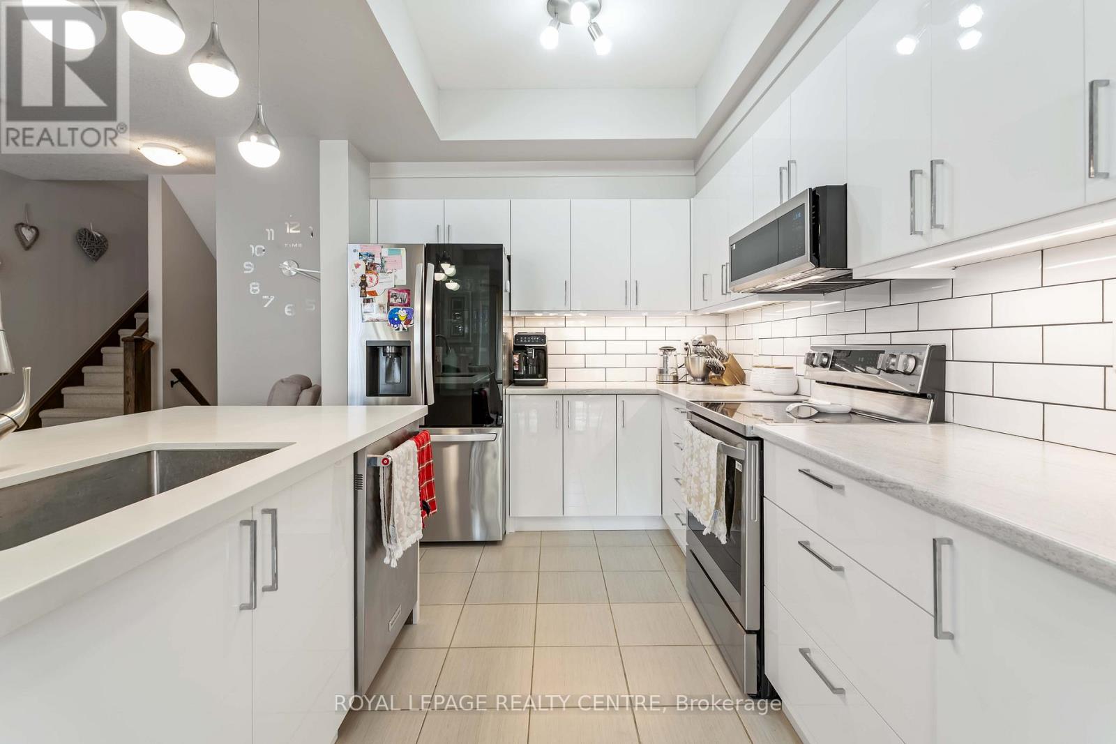 277 Pumpkin Pass, Hamilton, Ontario  L0R 1C0 - Photo 8 - X12913558