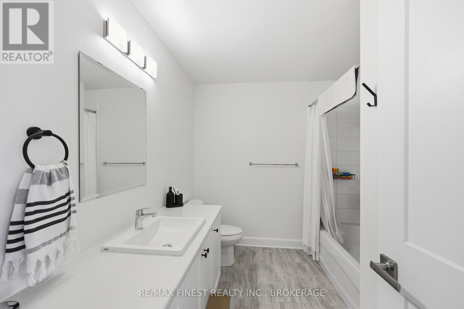 1646 Tenley Drive, Kingston, Ontario  K7P 0S4 - Photo 36 - X12913918