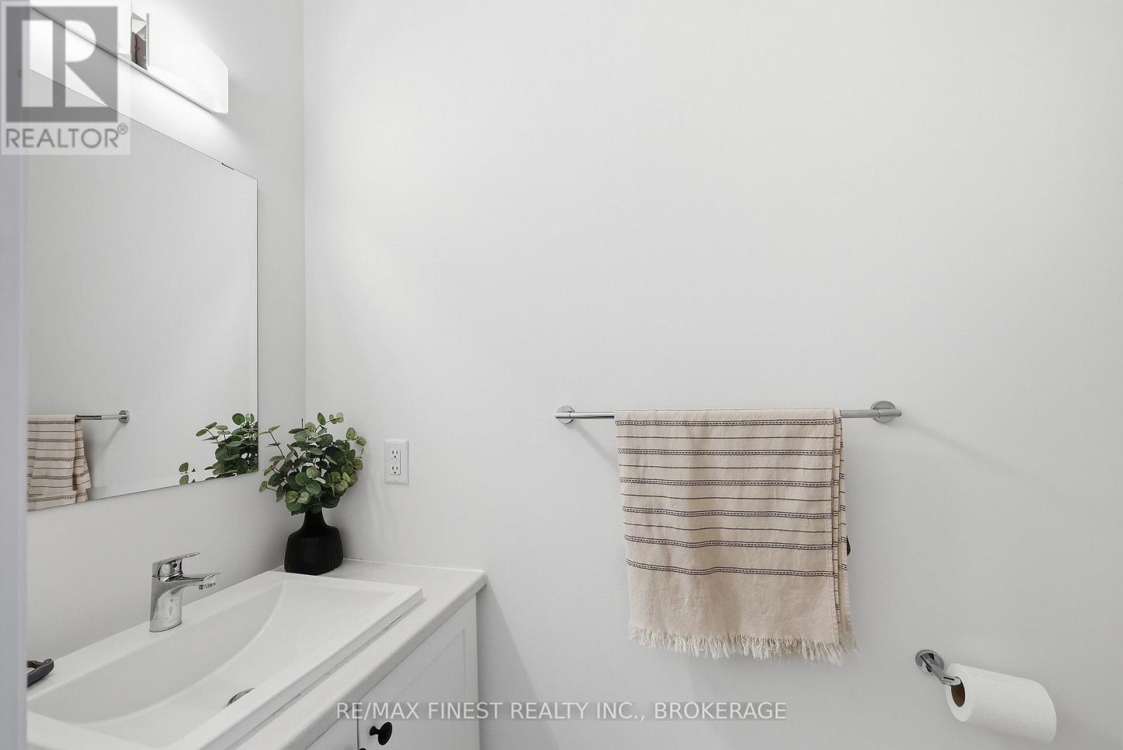 1646 Tenley Drive, Kingston, Ontario  K7P 0S4 - Photo 8 - X12913918