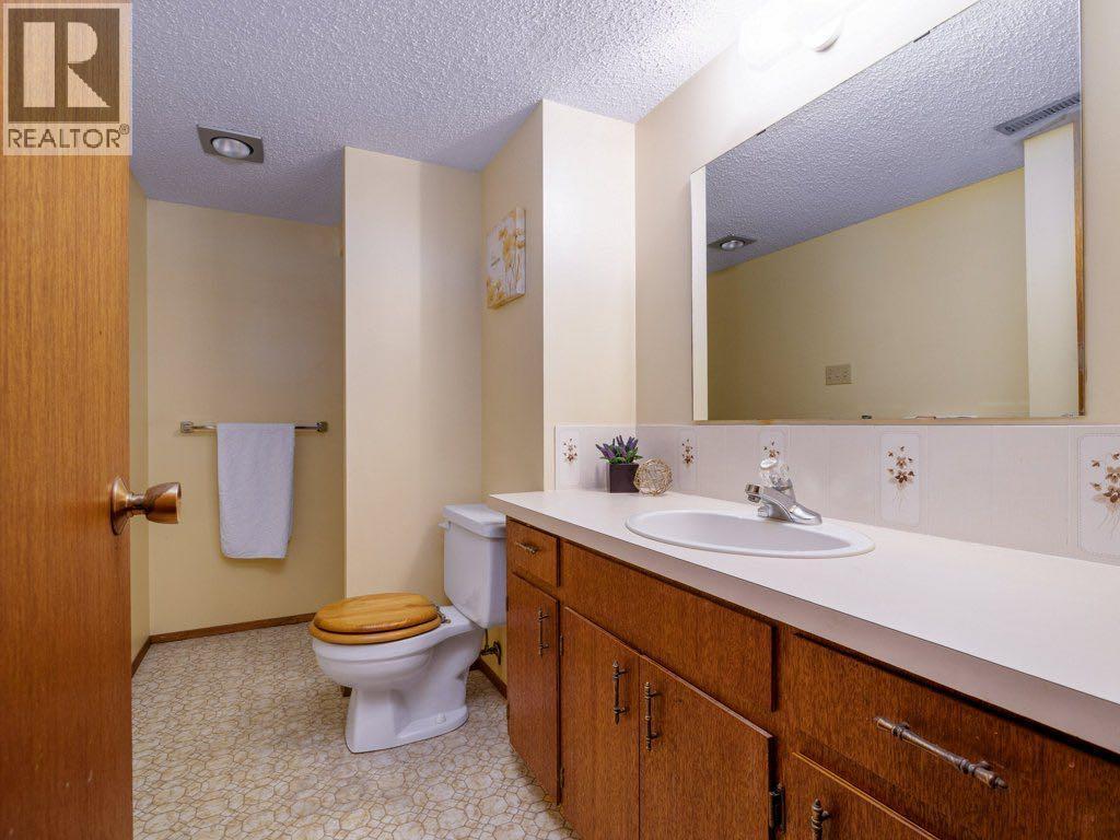 3623 20th Avenue S, Lethbridge, Alberta  T1K 4G5 - Photo 39 - A2285319