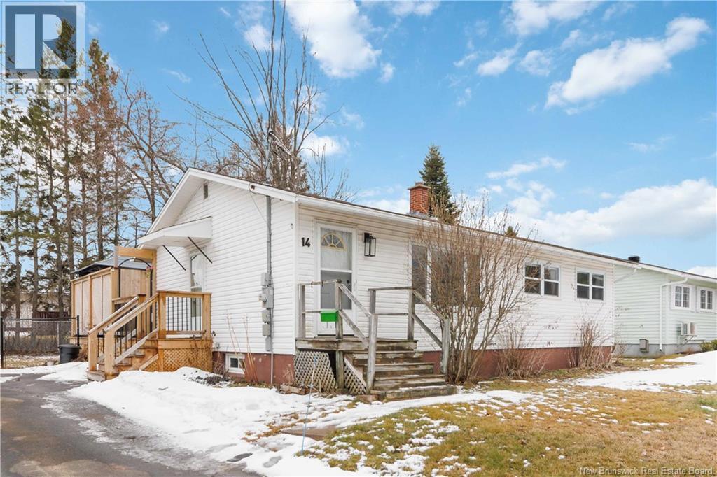 14 Windsor Street, Riverview, New Brunswick  E1B 2X6 - Photo 2 - NB135607