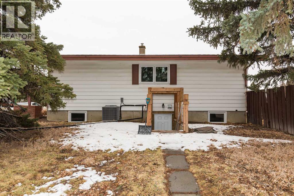 222 27 Street S, Lethbridge, Alberta  T1J 3R6 - Photo 39 - A2294375