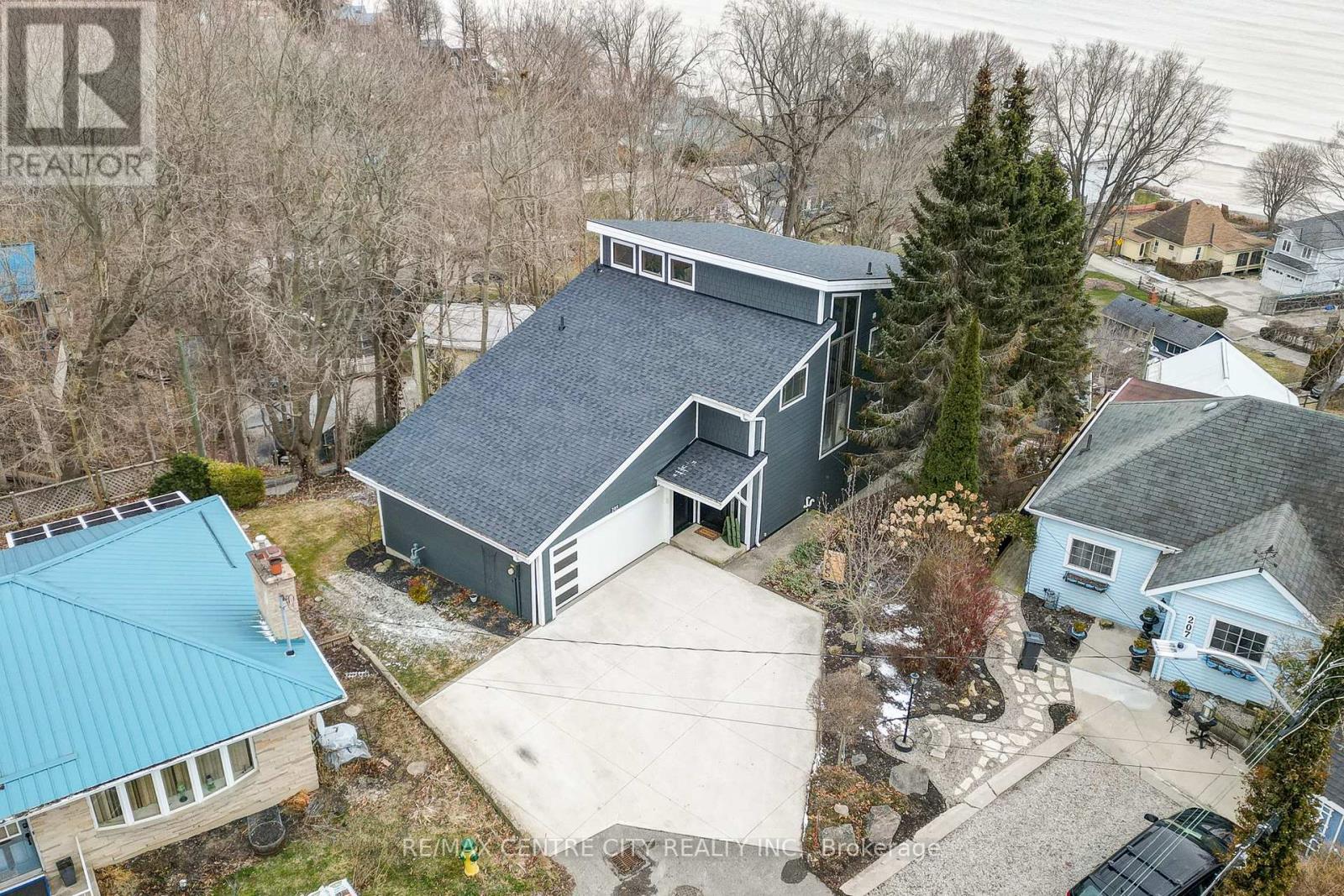 205 Cornell Drive, Central Elgin, Ontario  N5L 1A5 - Photo 49 - X12913990