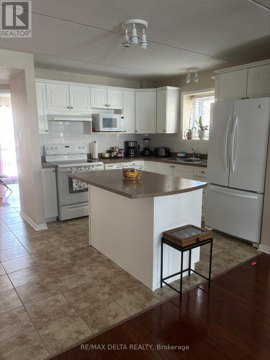 112 - 189 Eliot Street, Clarence-Rockland, Ontario  K4K 0G4 - Photo 8 - X12913932