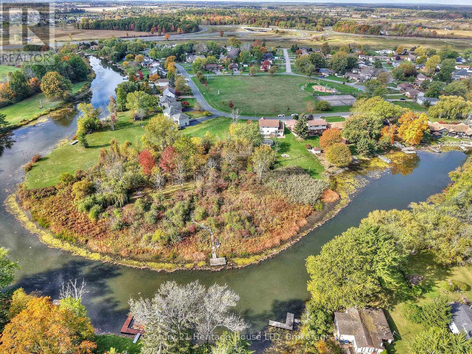 3466 River Trail, Fort Erie, Ontario  L0S 1S0 - Photo 45 - X12462443