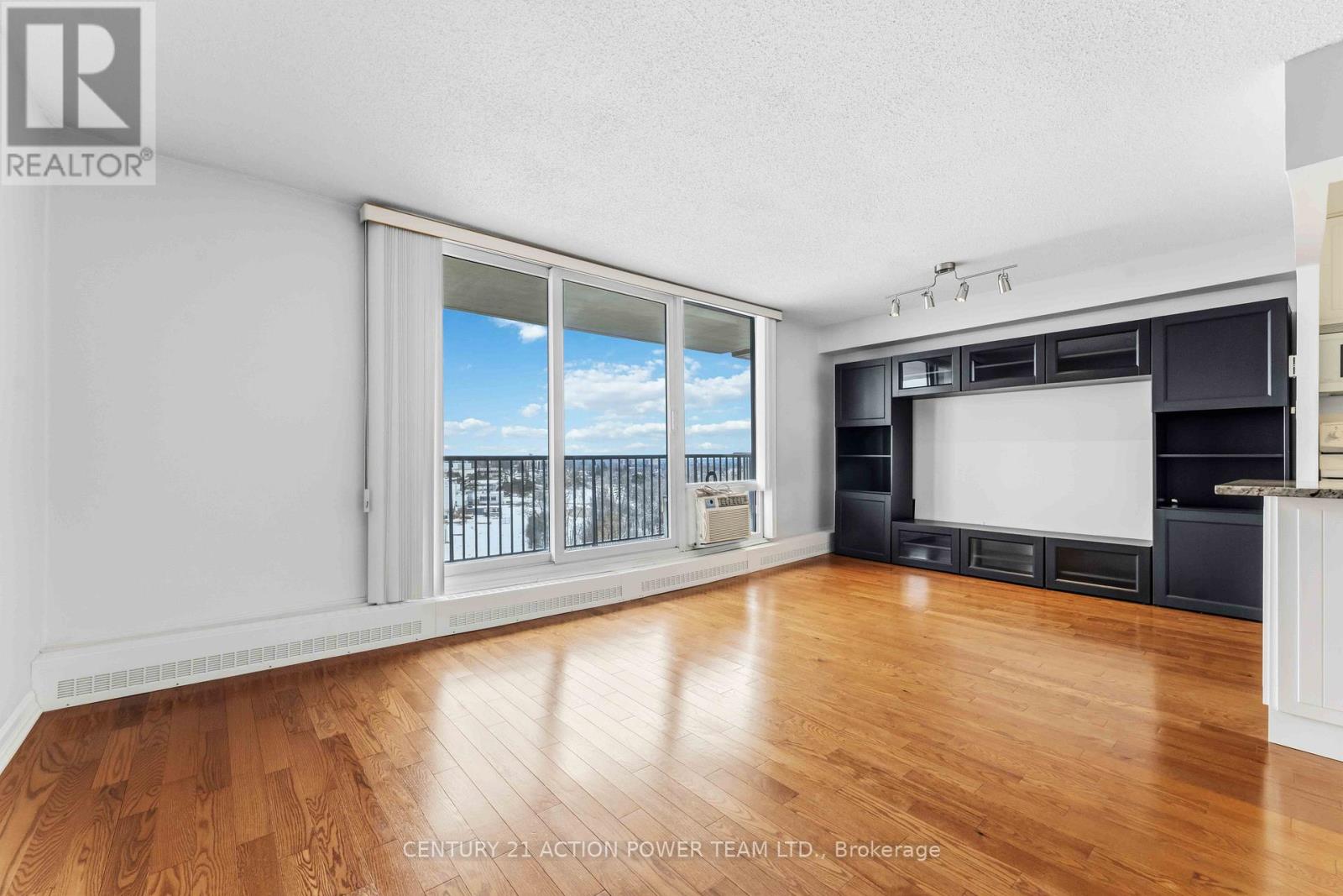 807 - 665 Bathgate Drive, Ottawa, Ontario  K1K 3Y4 - Photo 16 - X12886702