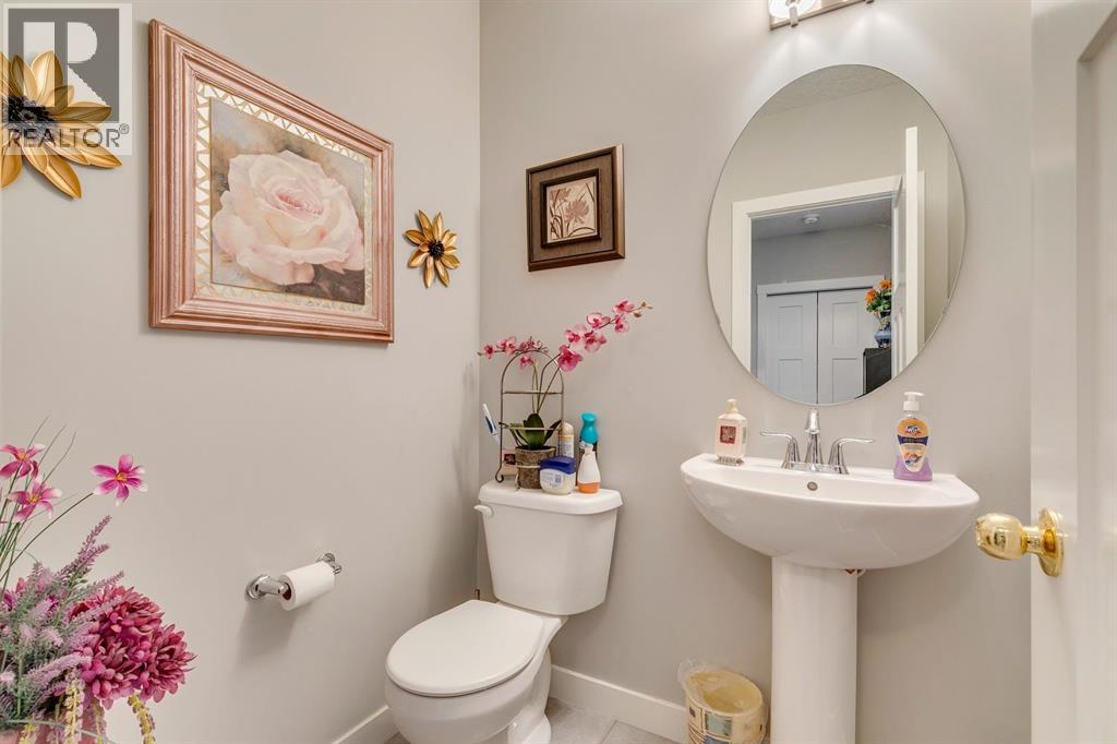 228 Sage Bluff Drive Nw, Calgary, Alberta  T3R 0Y9 - Photo 38 - A2288440