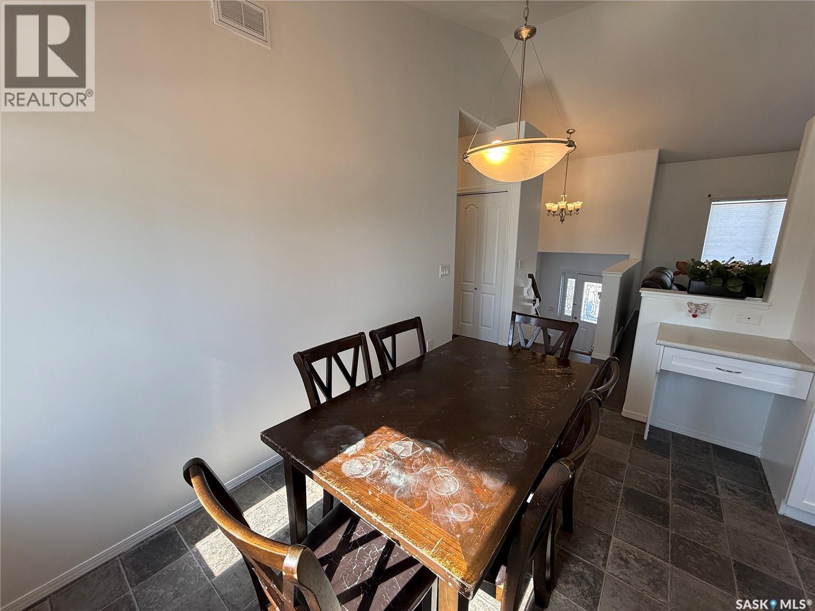 1526 Paton Crescent, Saskatoon, Saskatchewan  S7W 0C3 - Photo 12 - SK031151