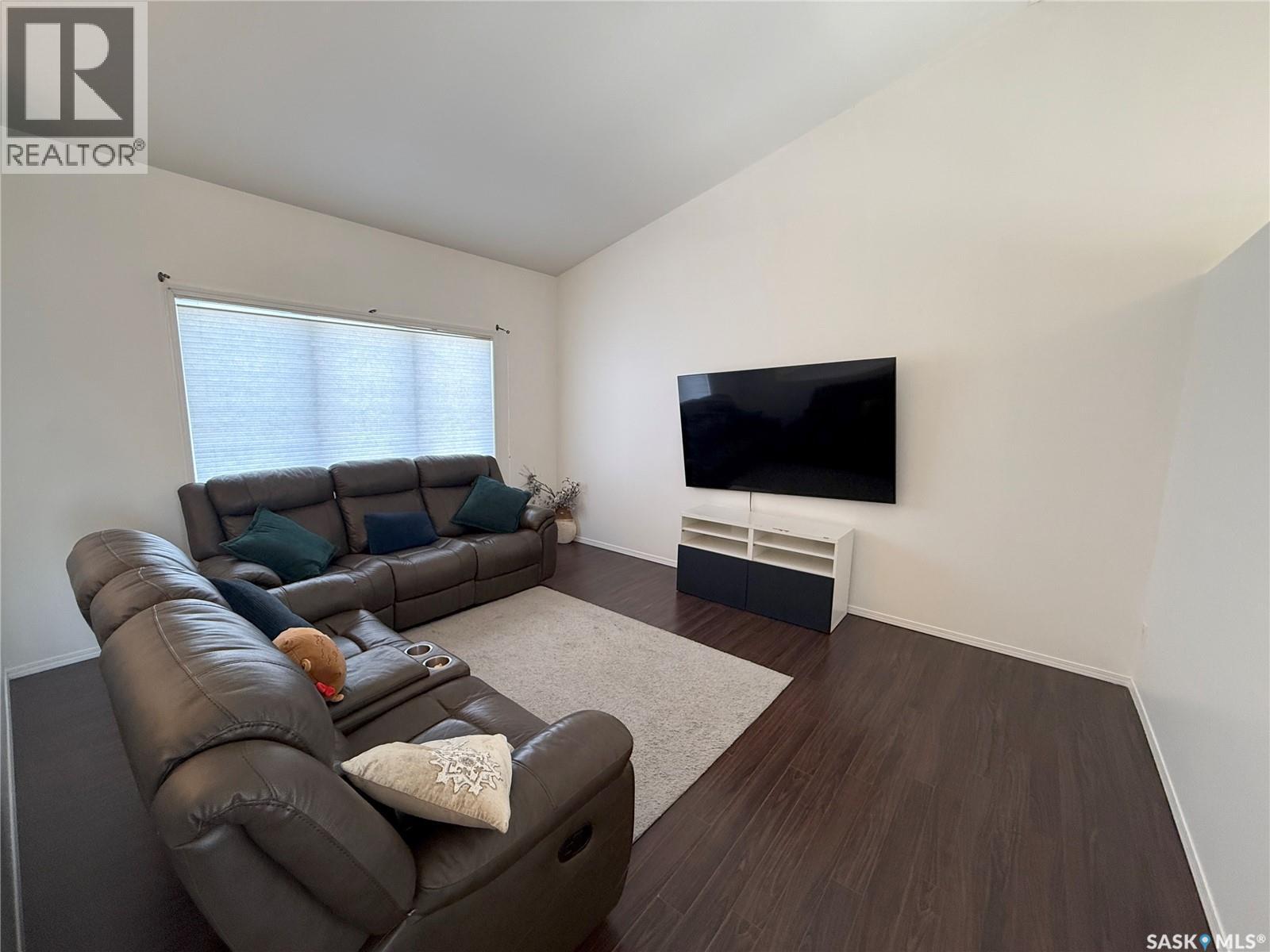 1526 Paton Crescent, Saskatoon, Saskatchewan  S7W 0C3 - Photo 5 - SK031151