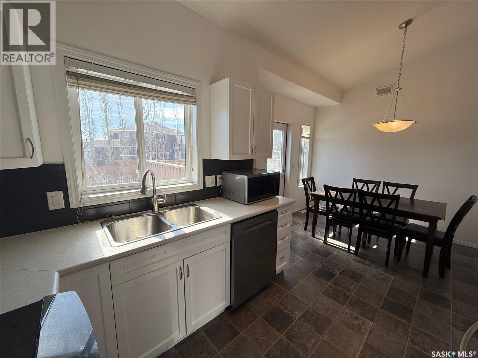 1526 Paton Crescent, Saskatoon, Saskatchewan  S7W 0C3 - Photo 15 - SK031151