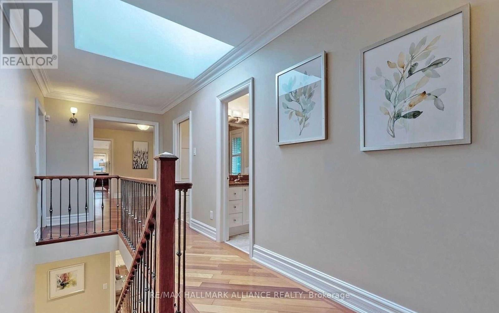 2413 Robin Drive, Mississauga, Ontario  L5K 1S8 - Photo 16 - W12828554